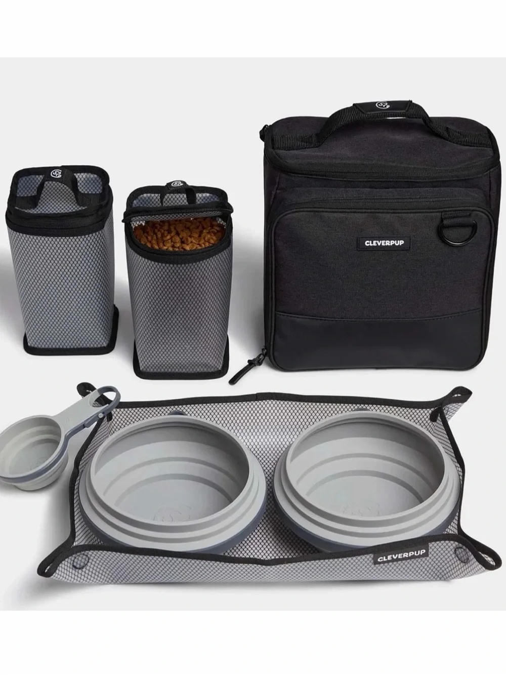 NWT Large Bistro Box Dog Food Travel Kit